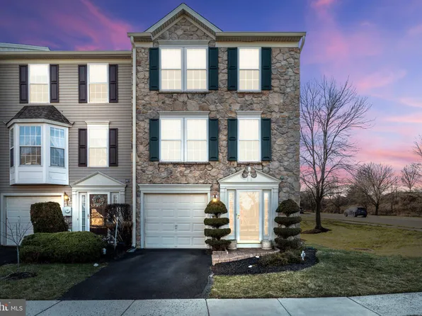 100 Jene Ct, North Wales, PA 19454