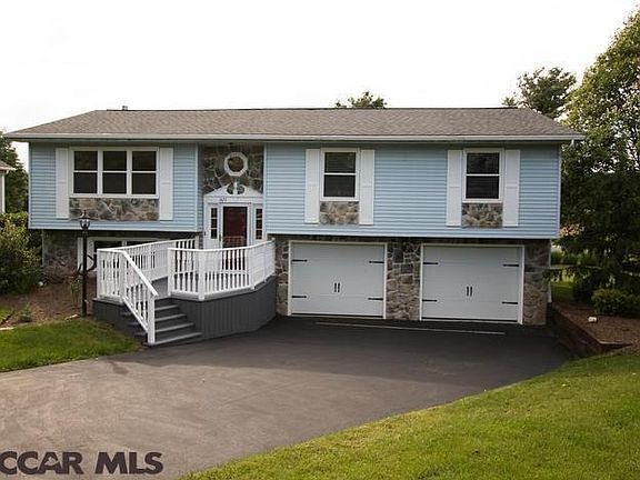 2nd image of 1425 Estate Dr