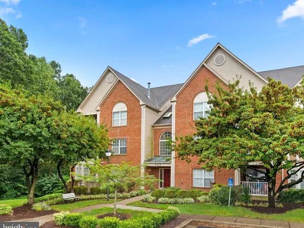 623 Admiral Dr Unit 202, Annapolis, MD 21401