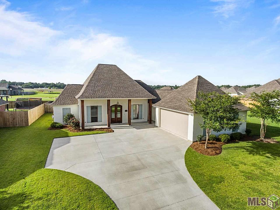 1st image of 7243 Bessie Dr