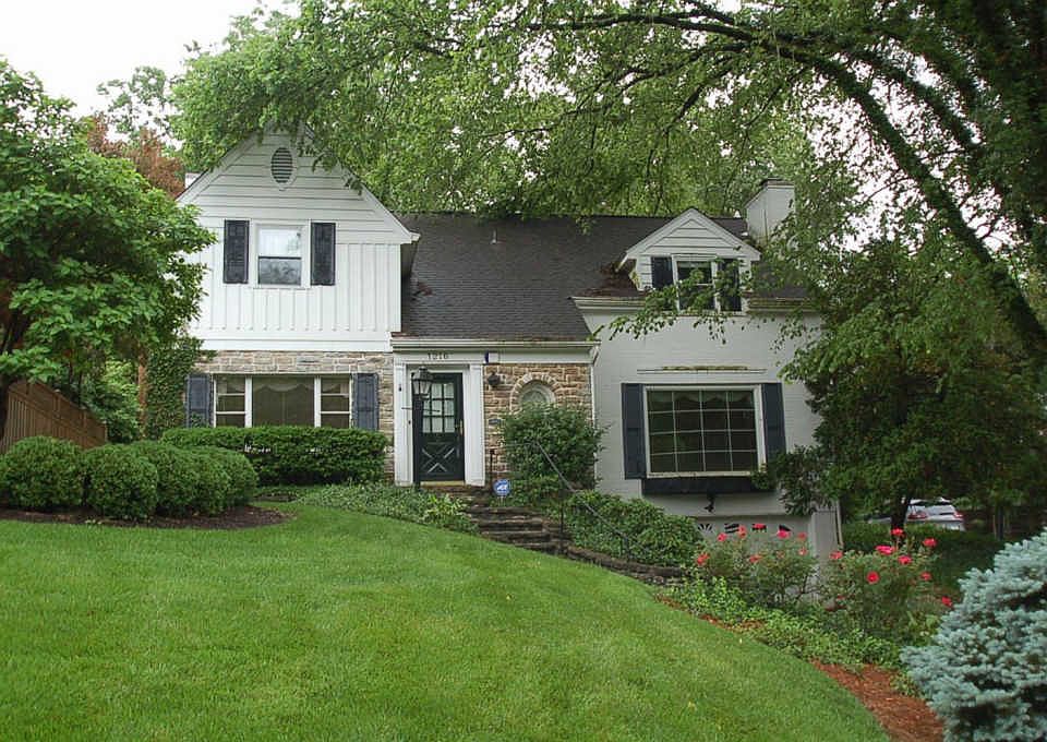 1st image of 1216 Cliff Laine Dr
