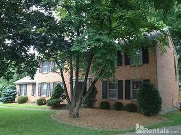 2511 Paulcrest Ct, Louisville, KY 40242