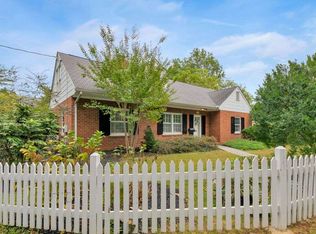 1815 Rugby Pl, Charlottesville, VA 22903