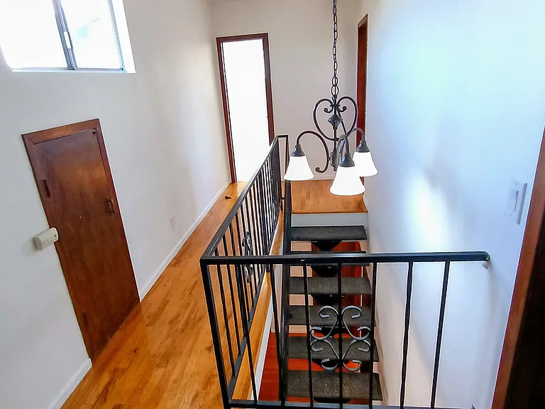 5314 W 138th St — Photo 39