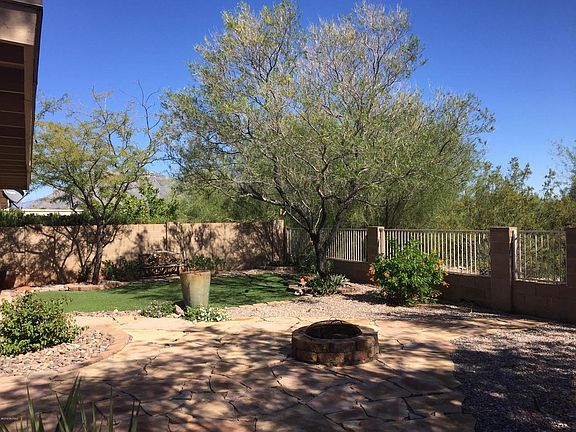3rd image of 1953 W Cholla Vista Dr