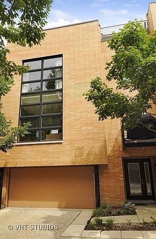 1st image of 1767 N Hoyne Ave Unit I