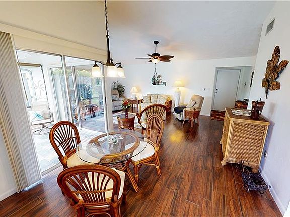 5th image of 10574 Quincy Ct