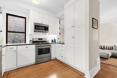 Rented by Cooper & Cooper Real Estate