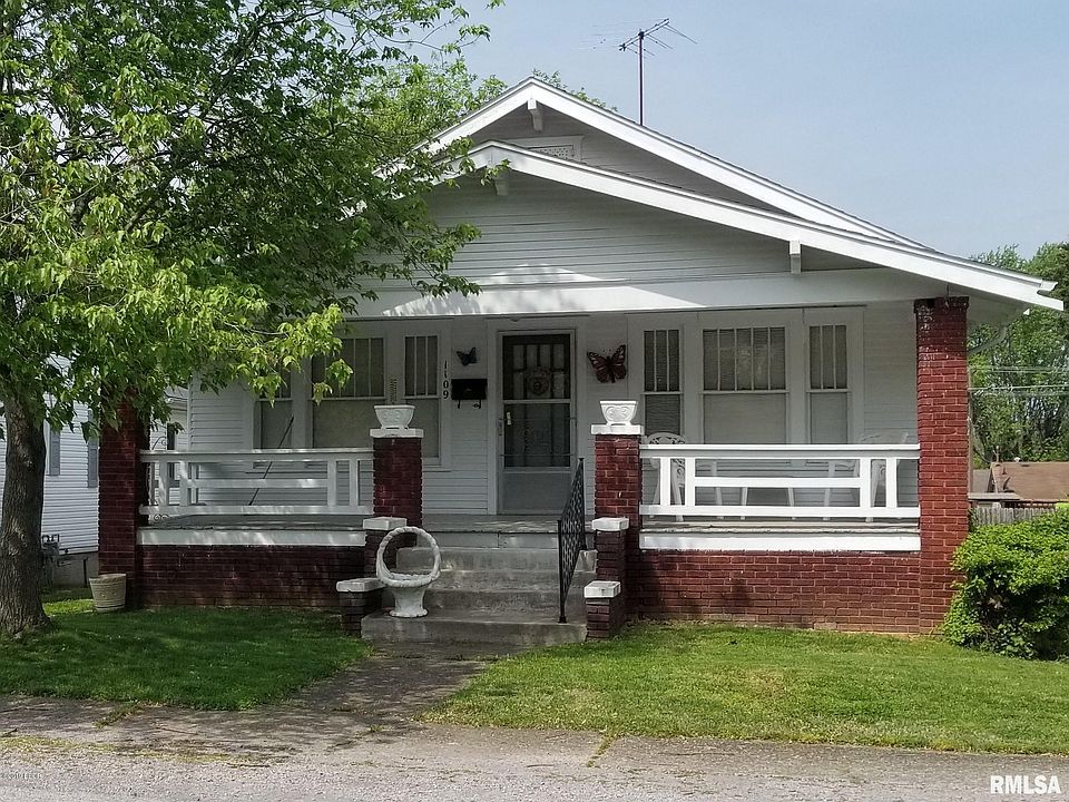 1st image of 1109 S McKinley St