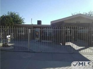 9878 Gifford Dr, El Paso, TX 79927
