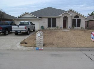 1622 Bertram Dr, Mansfield, TX