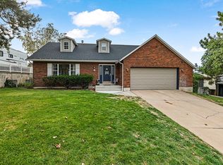 260 Gary Way, North Salt Lake, UT 84054