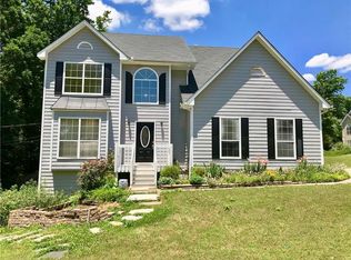 2002 Fox Hound Way, Lawrenceville, GA 30043