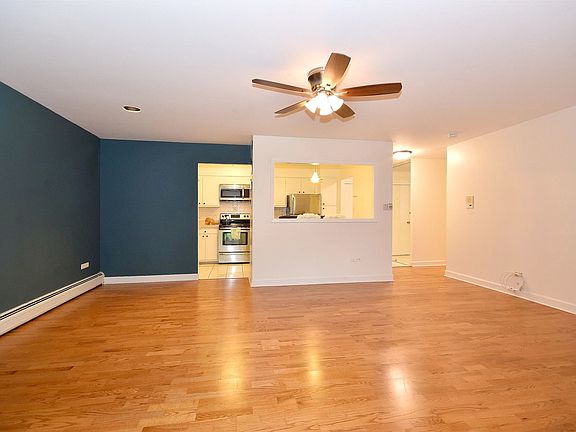 4th image of 4250 Saratoga Ave APT 103