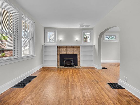 4th image of 3415 La Rue Ct