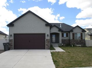 600 Talladega Dr, Rock Springs, WY 82901