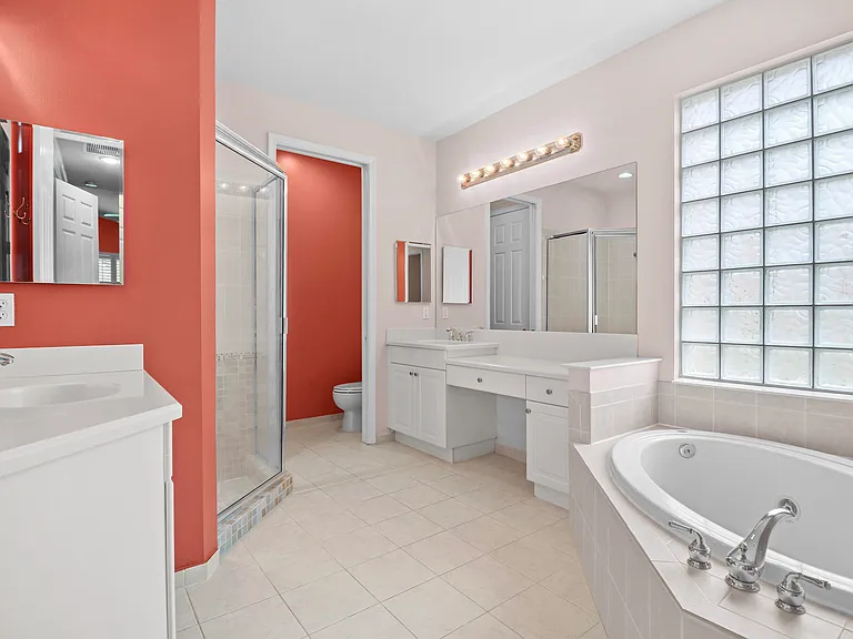 1196 SE Fleming Way — Photo 17