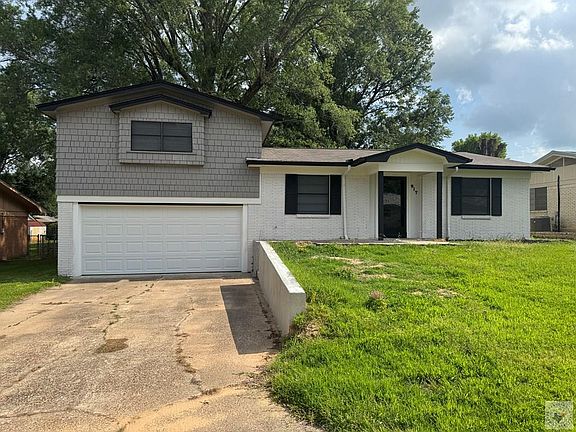 3rd image of 917 Mimosa Dr
