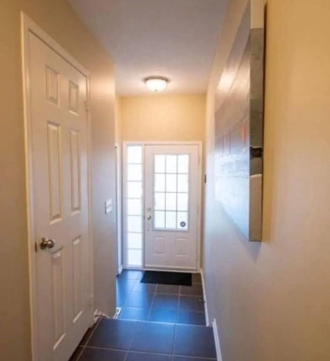 2 bed, $2,650 — Photo 2