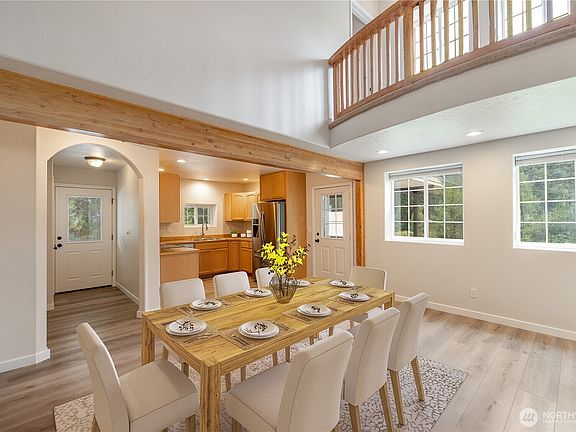 4th image of 652 Diamond Drive