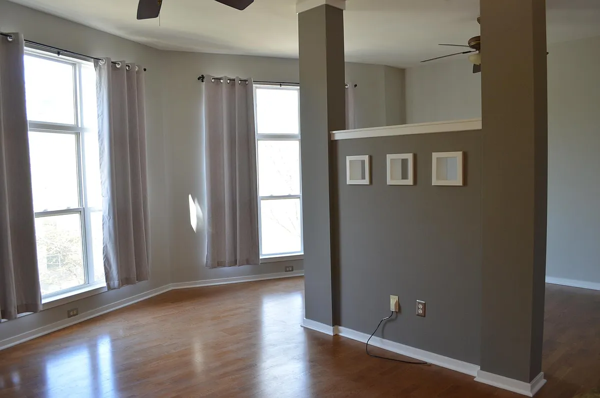 Building Photo - 2125 Southend Dr #331