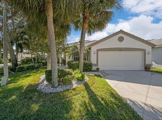 2811 Waters Edge Cir, Greenacres, FL 33413
