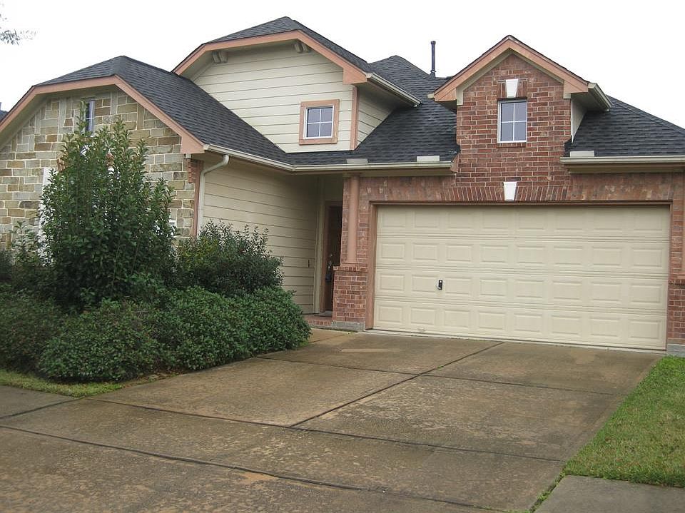 1st image of 21719 Shallow Glen Ln