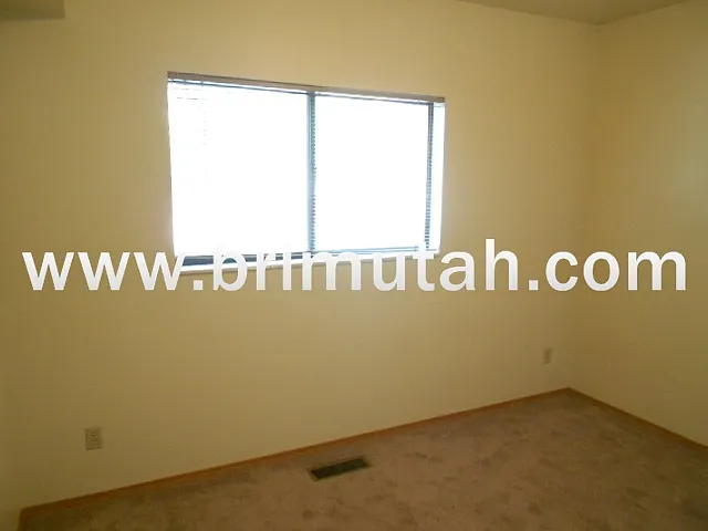 1304 E 900 S #5 — Photo 2