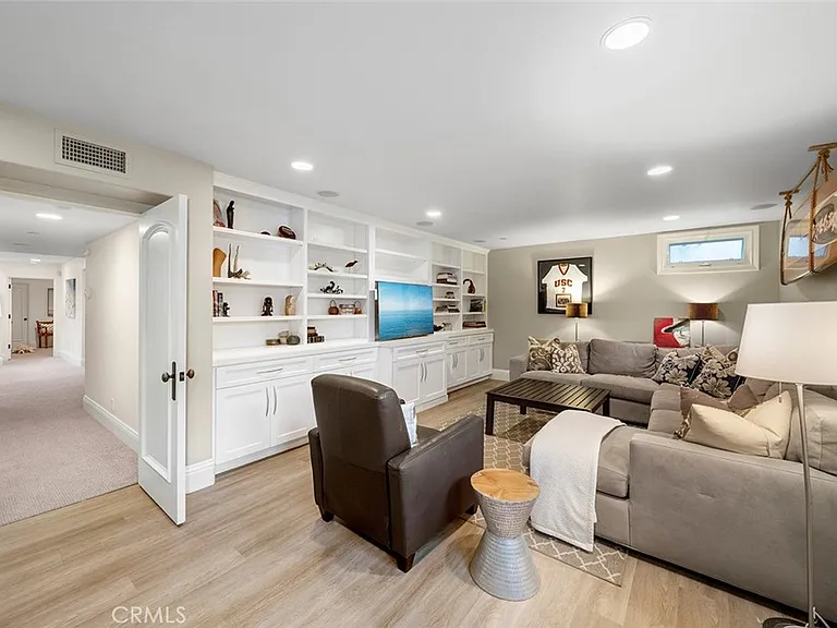 839 Emerald Bay — Photo 35