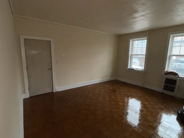 526 N 19th St APT 2, Allentown, PA 18104