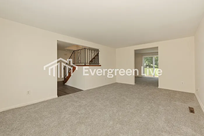 4431 Procuniar Dr — Photo 3