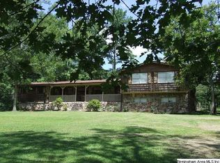 8716 Circle Dr, Bessemer, AL 35022