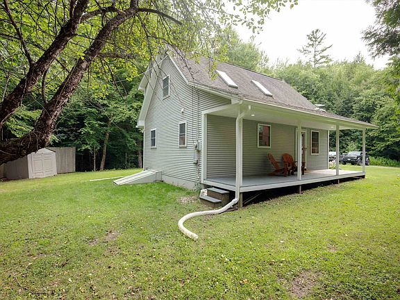 2nd image of 2515 River Road