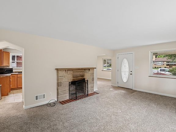 3rd image of 2692 Breezy Way