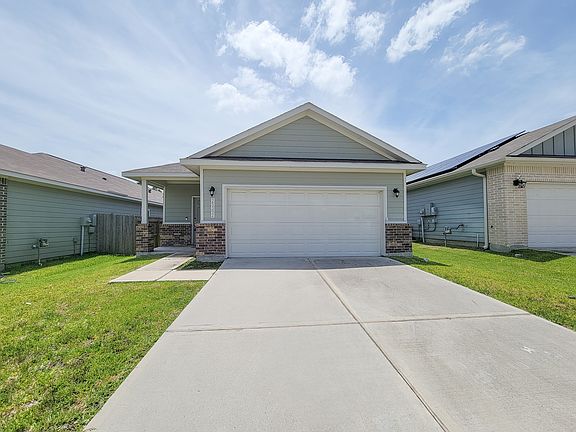 2nd image of 25395 Northpark Lake Dr