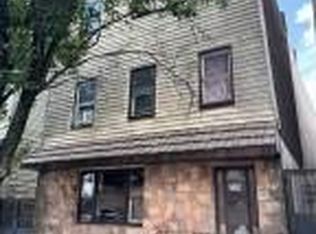 526 Market St, Newark, NJ 07105