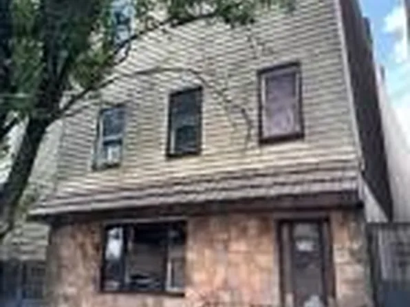 526 Market St, Newark, NJ 07105