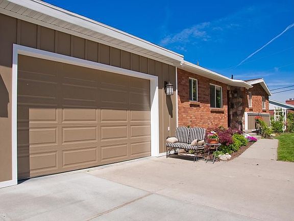 Garage, newly remodeled