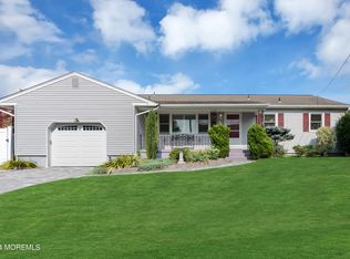 1210 Comanche Ave, Point Pleasant Beach, NJ 08742