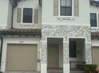 Corsica, Homestead, FL 33032