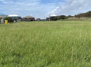 Minnich Ln, Grand Isle, LA 70358