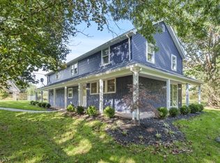 114 Barley Sheaf Rd, Flemington, NJ 08822