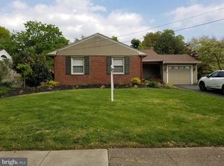 111 Evergreen Rd, Stratford, NJ 08084