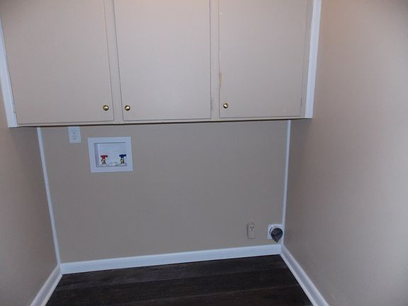 4th image of 4124 S Allendale Ct