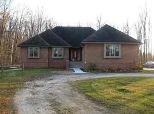 7879 Trumble Rd, Columbus, MI 48063