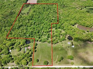 2320 County Rd, Moberly, MO 65270