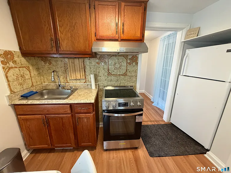 125 Atwater Ave — Photo 11