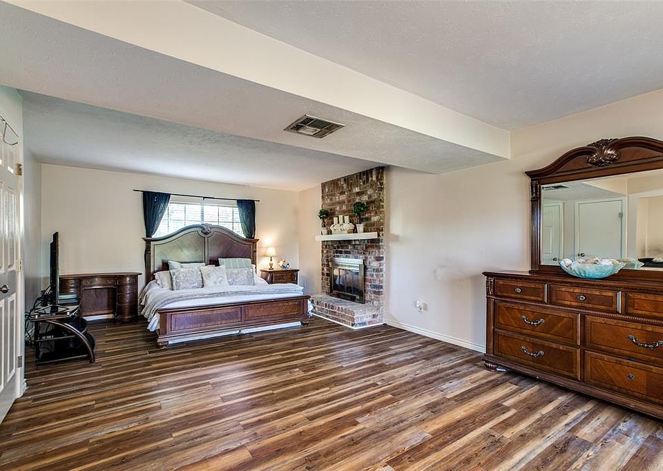 1st image of 5803 Caldicote St