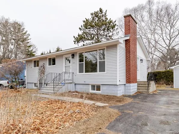 130 McAdam Ave, Fredericton, NB E3A 1G5
