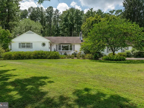 10706 Rock Run Dr, Potomac, MD 20854